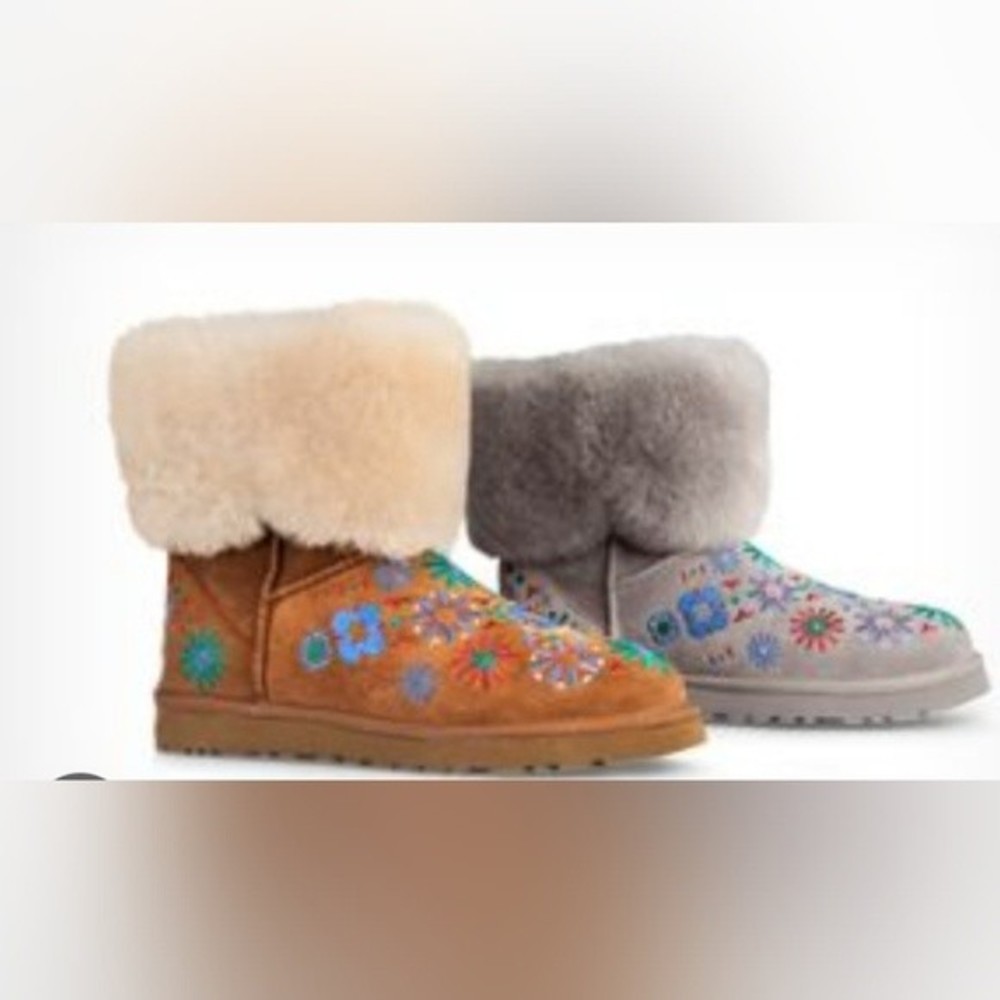 UGG Australia UGG Embroidered Floral Boots - Women | Color: Grey | Size: 7